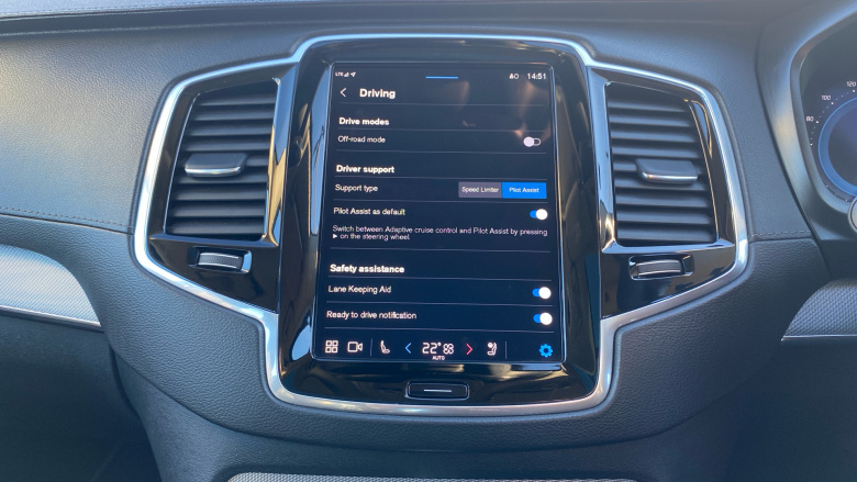 Volvo XC90 2.0 B5D [235] Plus Dark 5dr AWD Geartronic Diesel Estate